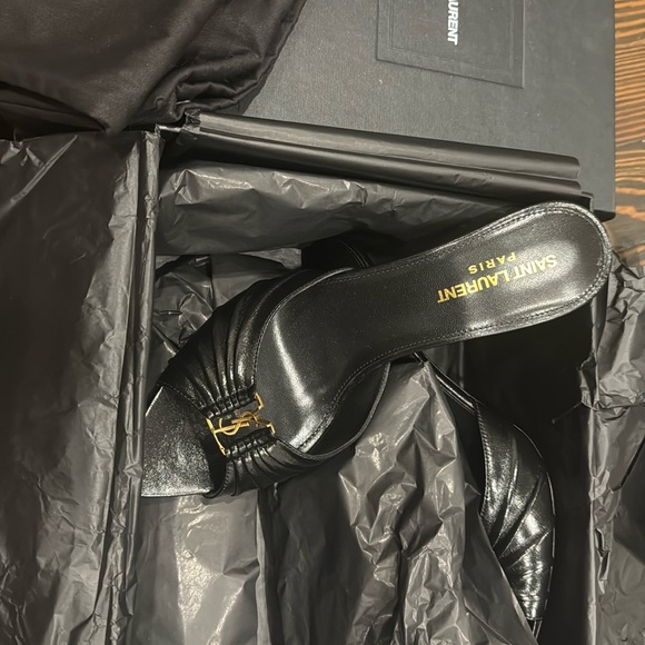 Saint Laurent Shoes - Saint Laurent Babylone sandal